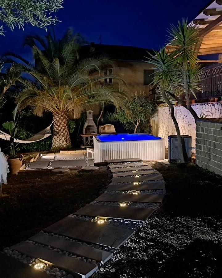 Antigua B&B Porto Potenza Picena Bagian luar foto