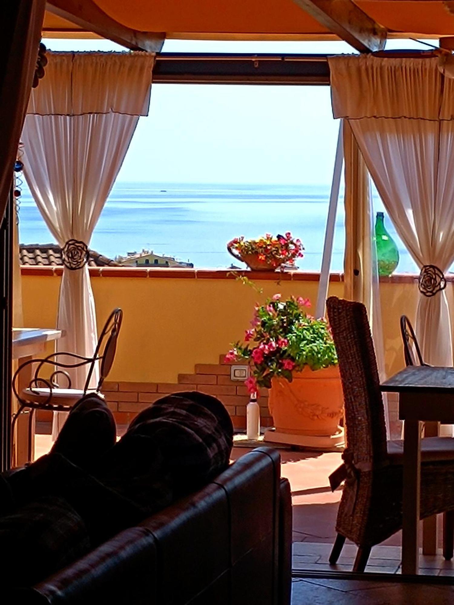 Antigua B&B Porto Potenza Picena Bagian luar foto